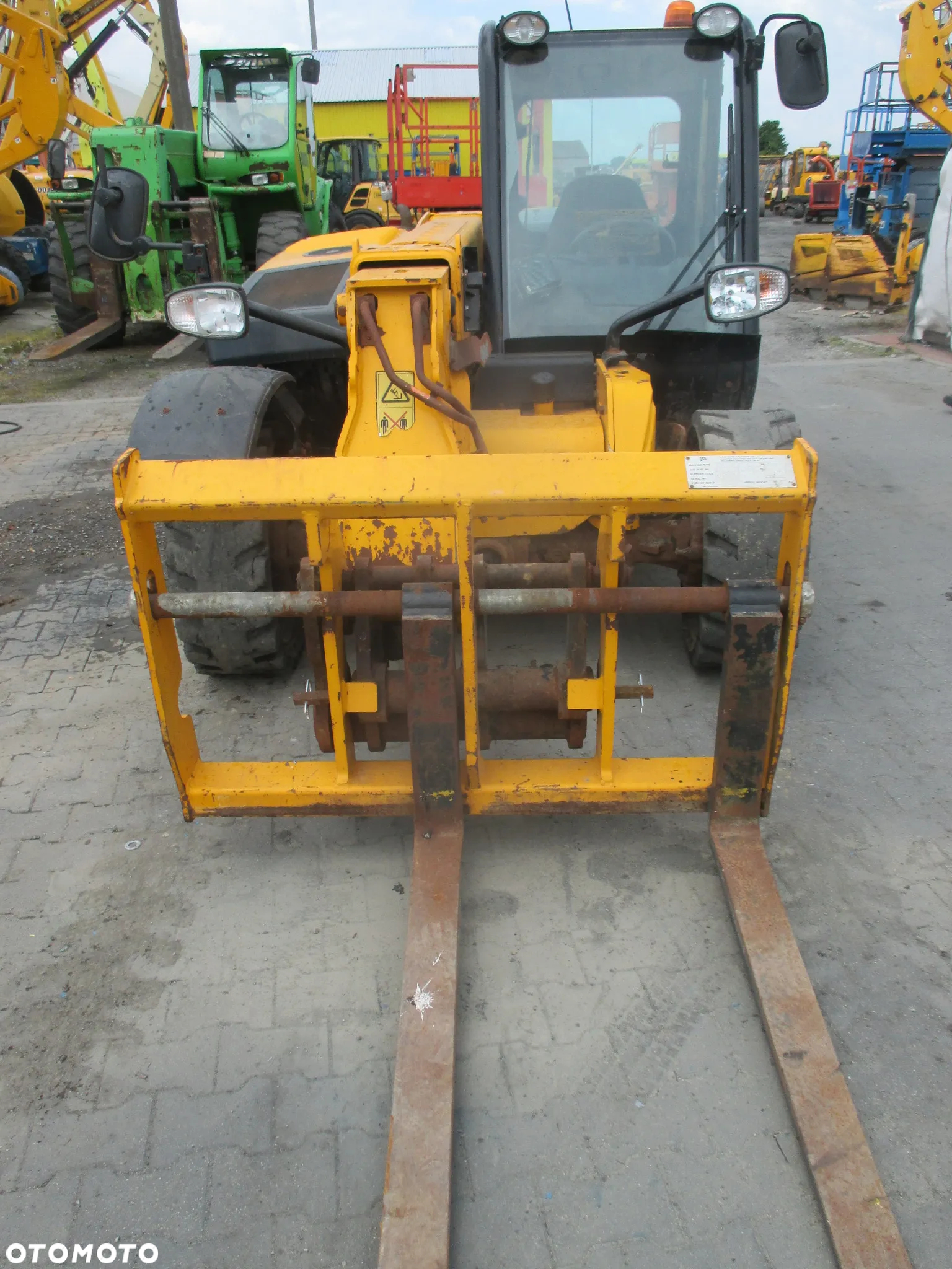 JCB 525-60 - 9