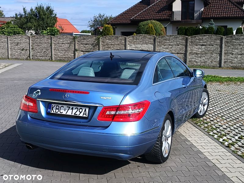 Mercedes-Benz Klasa E - 18