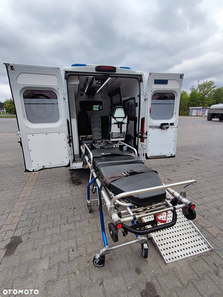 Fiat Ducato Ambulans/Karetka - 12