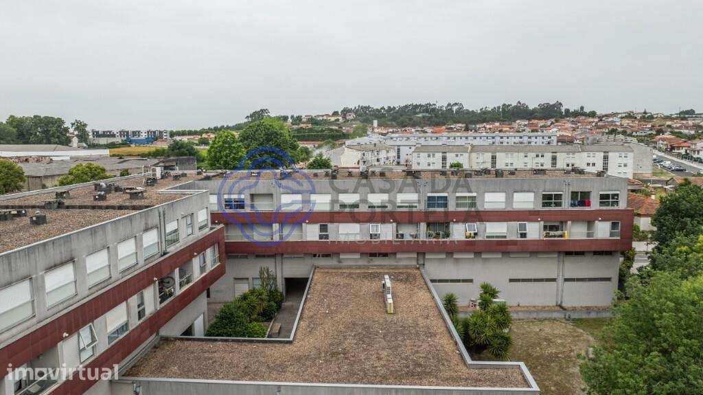 T2 em Vila das Aves com Suite e Lugar de Garagem - Grande imagem: 4/26