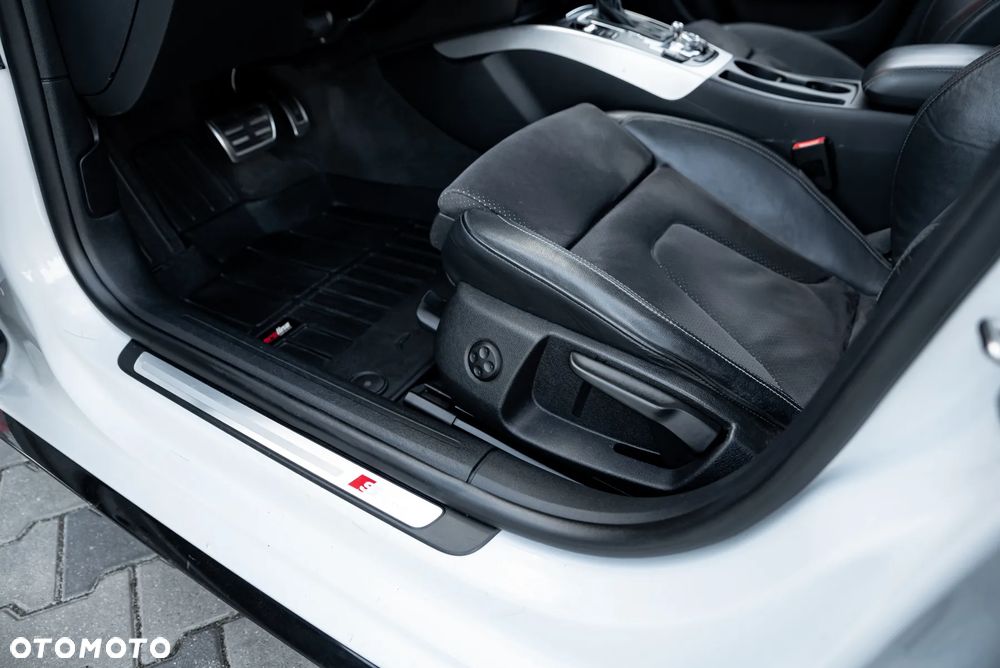 Audi A5 Coupé 2.0 TDI quattro S tronic sport - 18