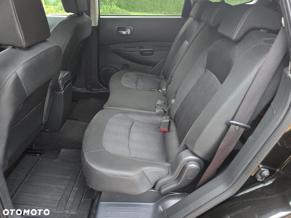 Nissan Qashqai+2 - 27
