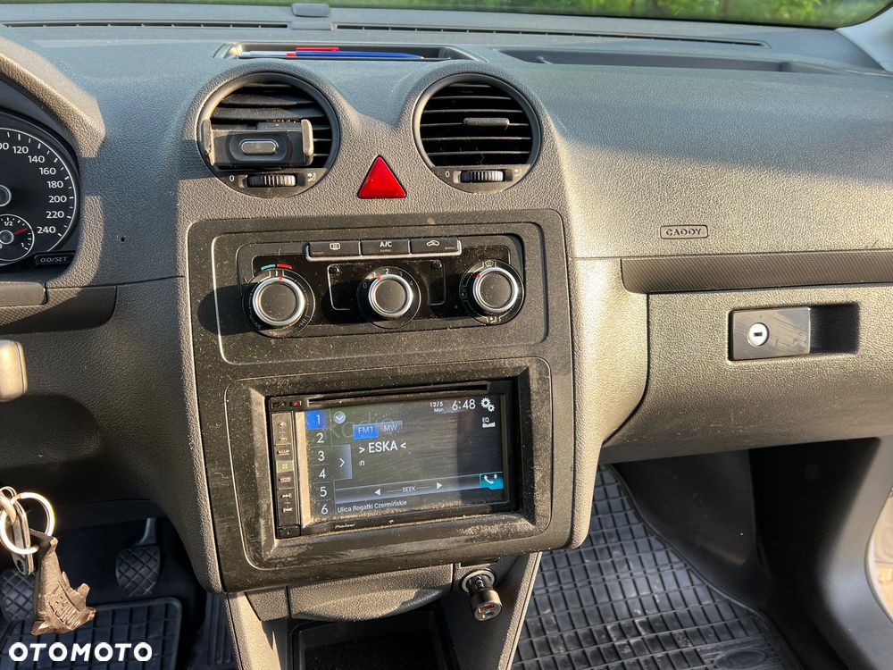 Volkswagen Caddy - 19