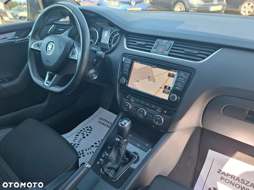 Skoda Octavia 2.0 TDI DSG RS - 27