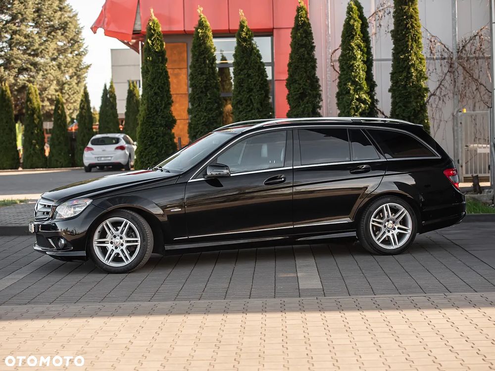Mercedes-Benz Klasa C 180 CGI Automatik BlueEFFICIENCY - 7