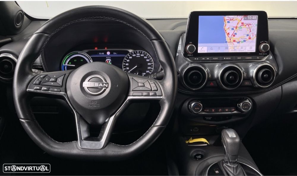 Nissan Juke 1.6 Hybrid N-Connecta Two Tone - 11