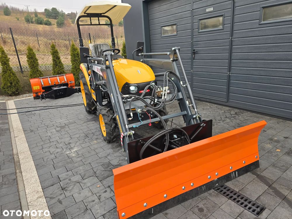 Kubota Force 325 - 5