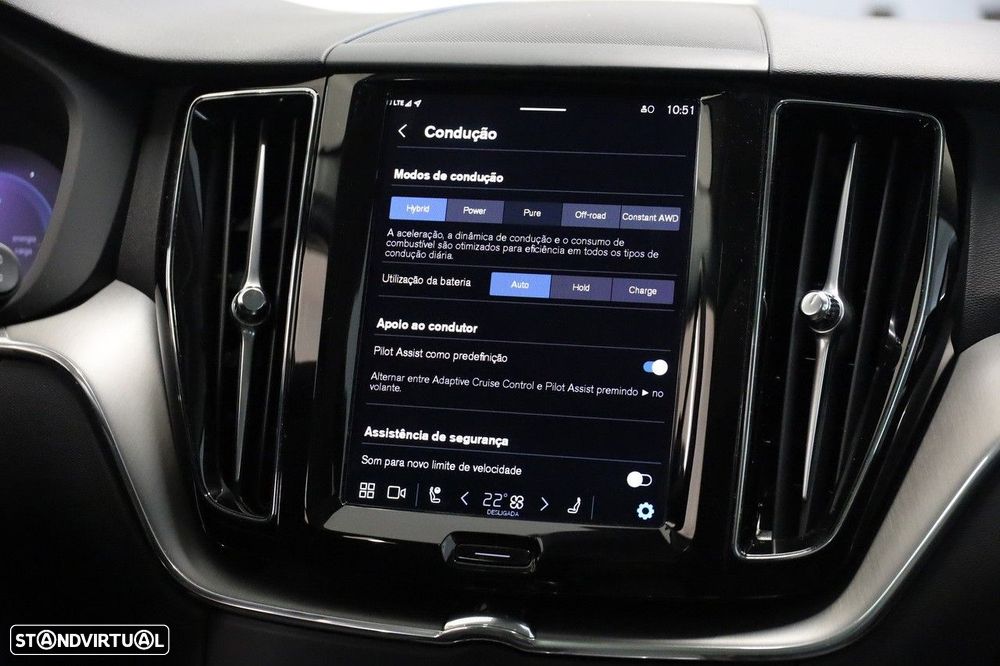 Volvo XC 60 2.0 T6 PHEV Core AWD - 25