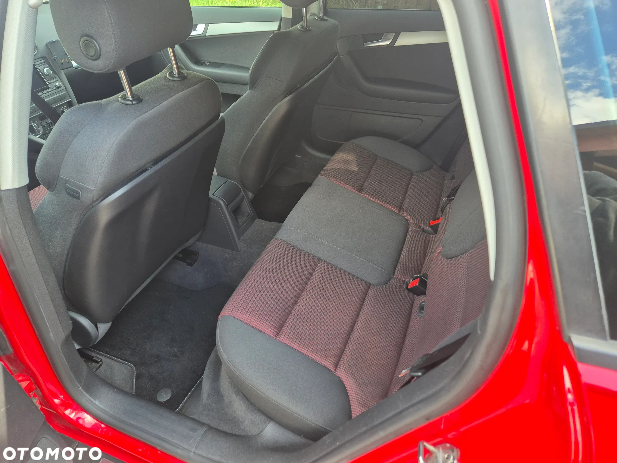 Audi A3 Sportback 2.0 TDI DPF quattro Ambition - 16