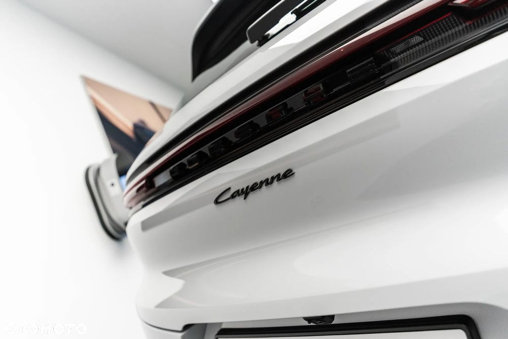 Porsche Cayenne - 38