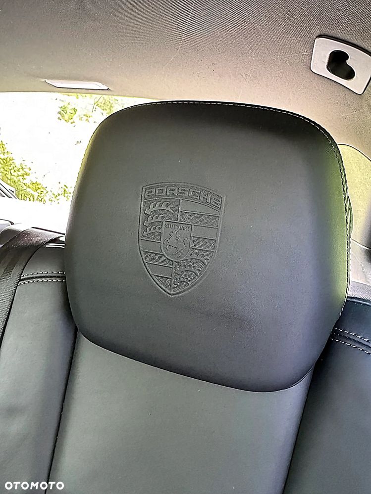 Porsche Cayenne Diesel Platinum Edition - 10