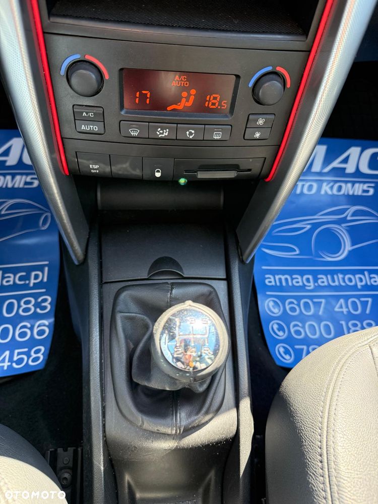 Peugeot 207 150 Turbo Sport - 22