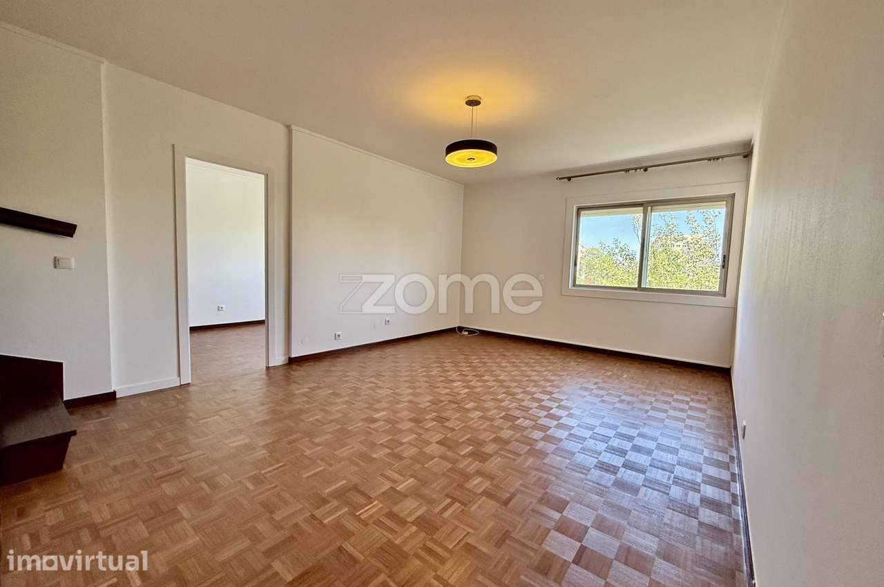 T4 Duplex para Arrendamento com 1 lugar garagem Avenidas Novas - Grande imagem: 3/29