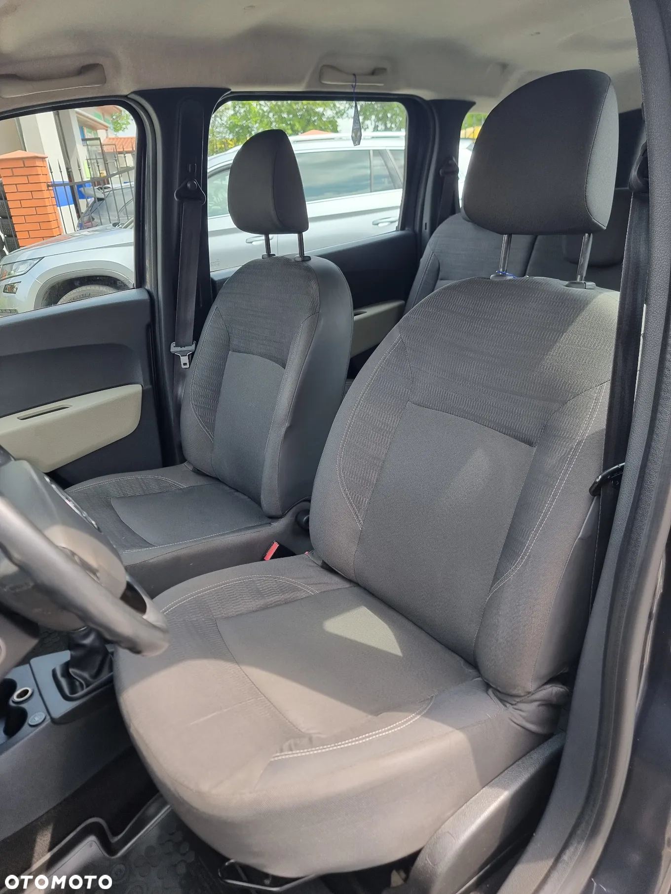 Dacia Lodgy 1.6 Ambiance - 22