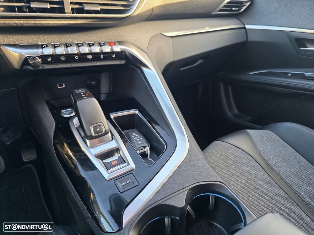 Peugeot 5008 1.6 BlueHDi Allure EAT6 - 27