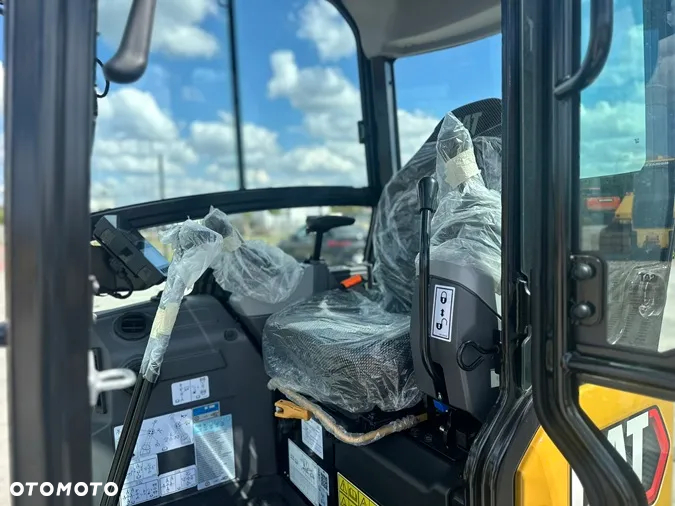 Caterpillar 302.7 CR - 14