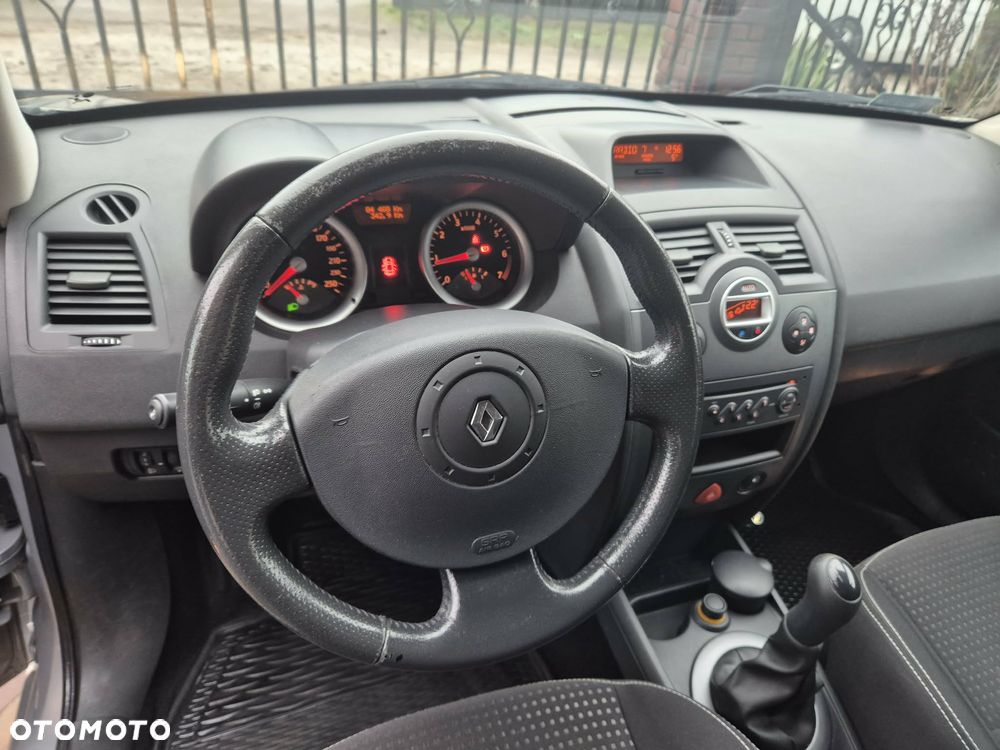 Renault Megane 1.6 16V Dynamique - 27