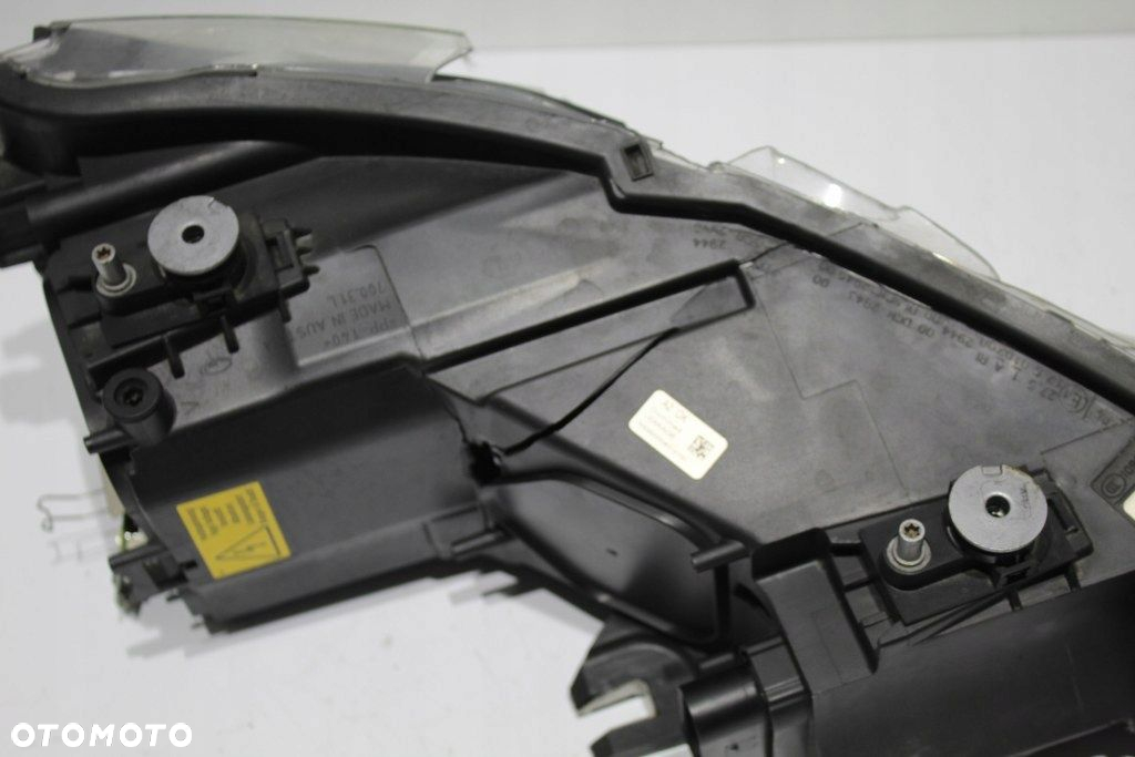 Audi A1 8X0 Xenon Lampa Przód Przednia Lewa Uszkodzona - 5