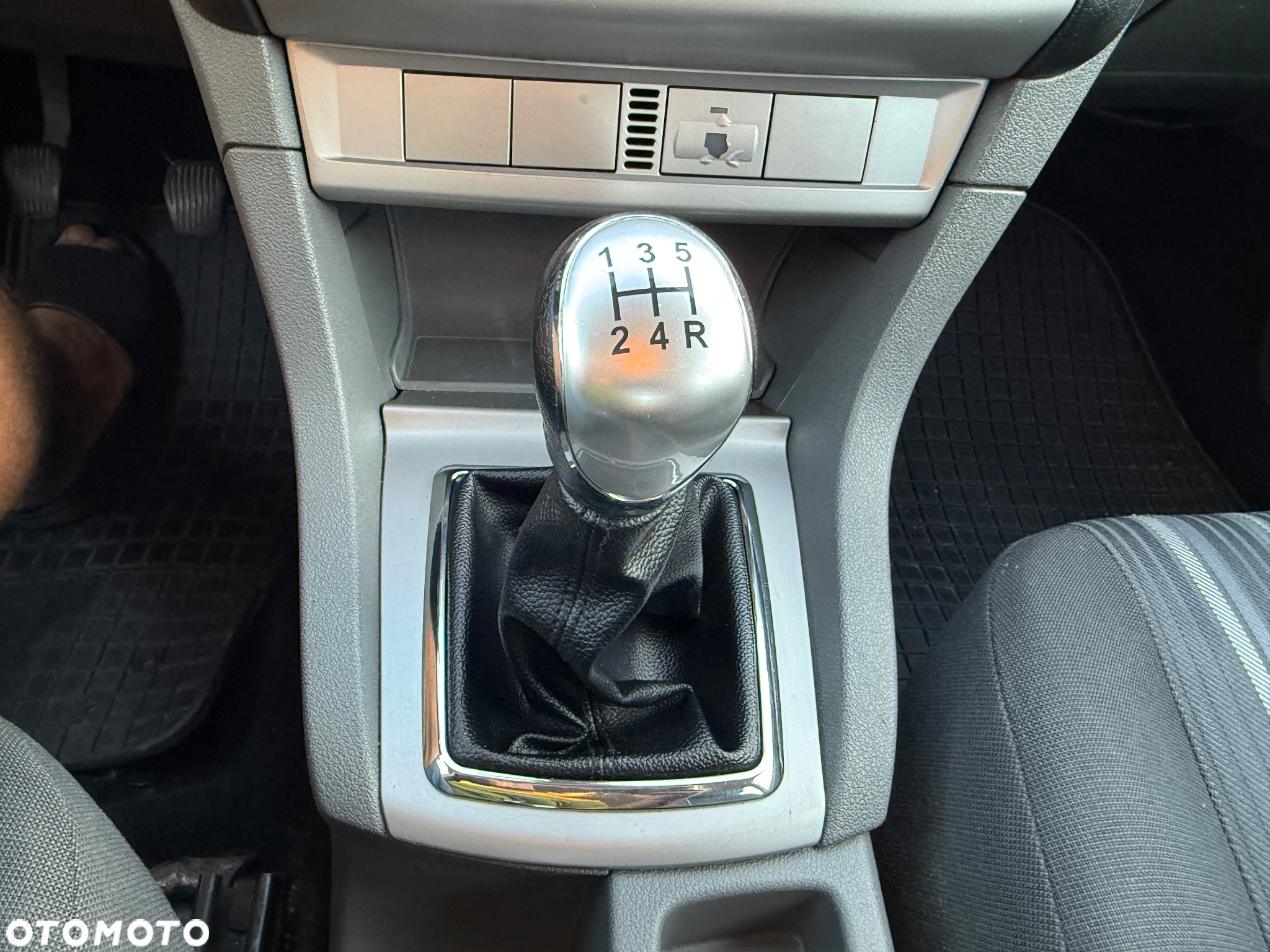 Ford Focus 1.6 TDCi Amber X - 12