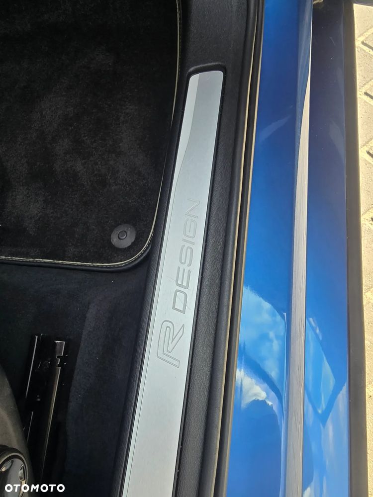 Volvo V60 B5 B AWD R-Design - 17