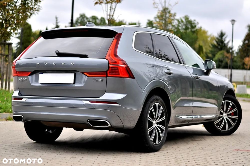Volvo XC 60 T5 AWD Inscription - 11