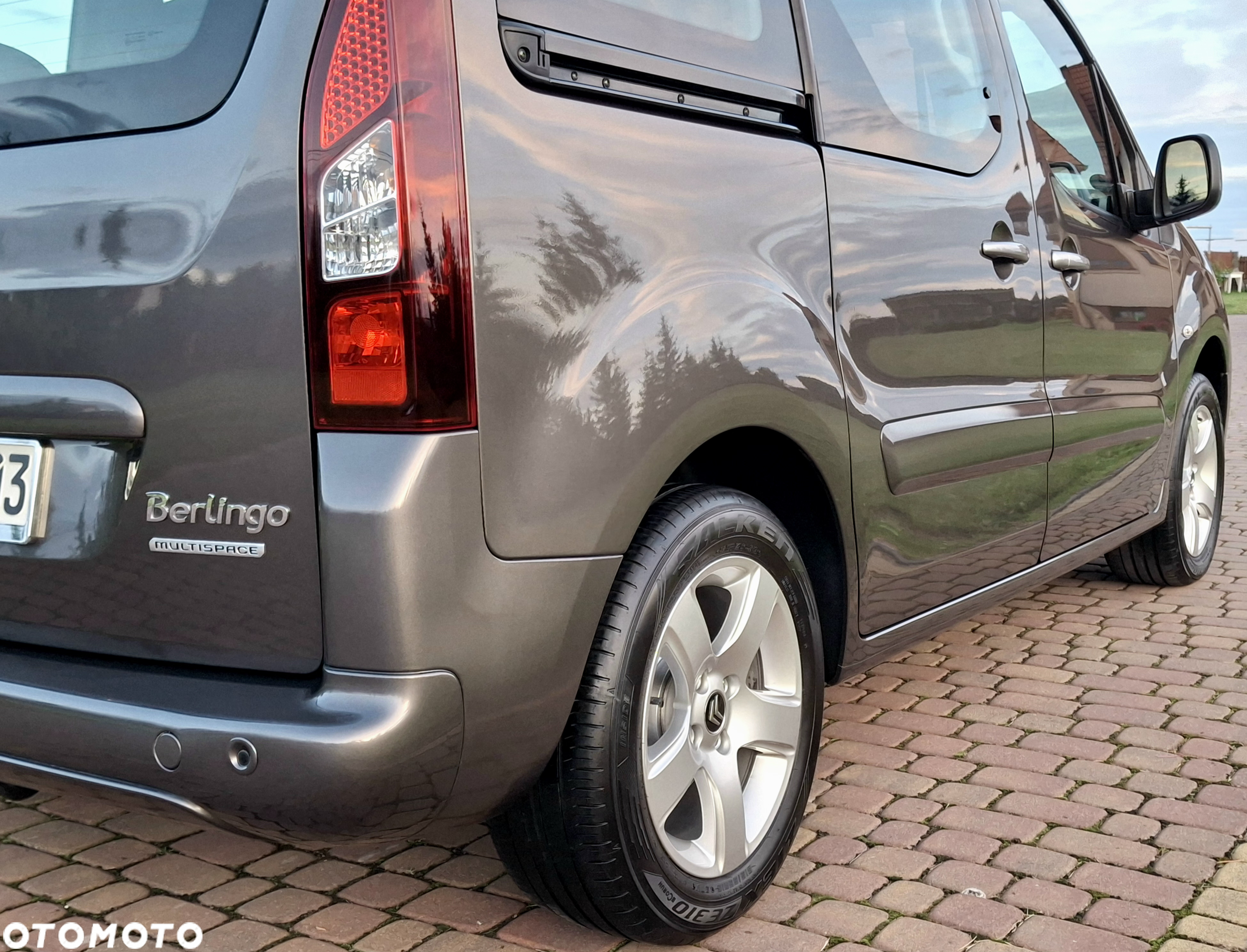 Citroën Berlingo Multispace BlueHDi 100 FEEL - 13