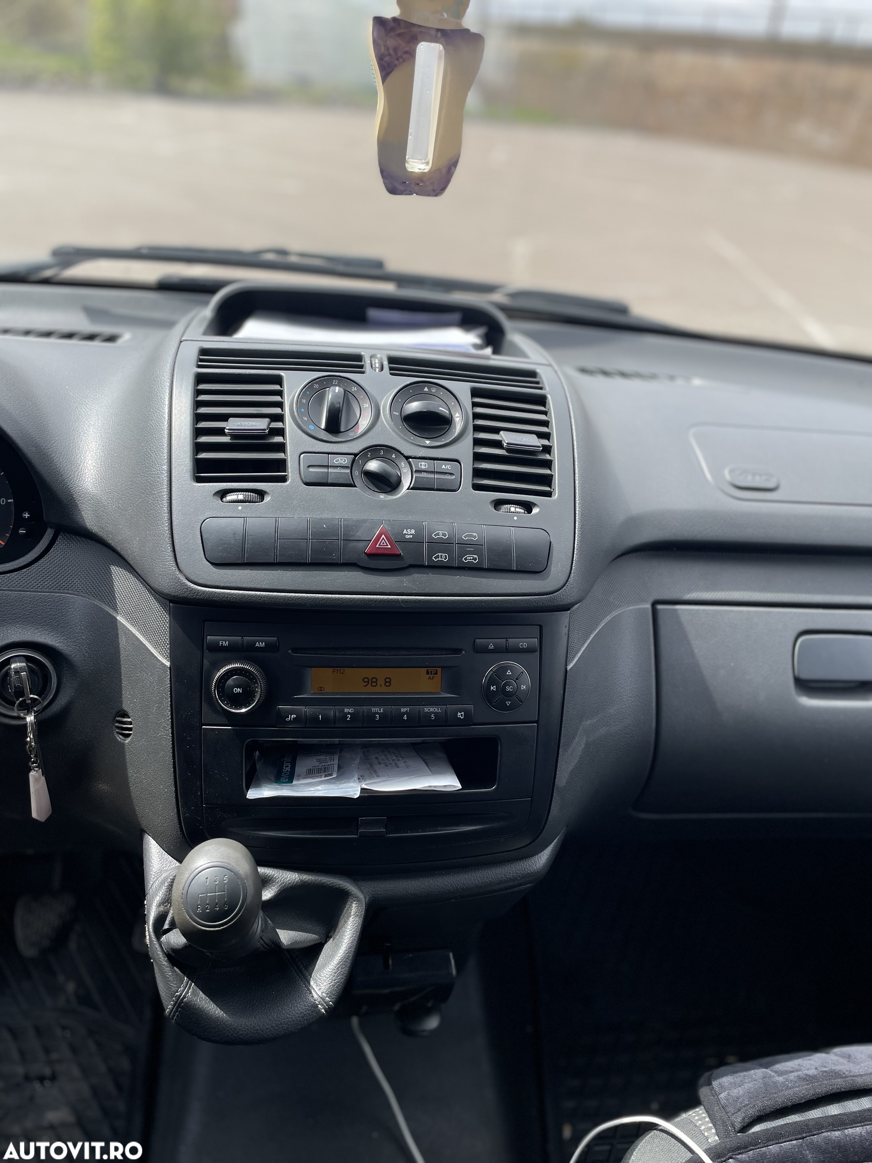 Mercedes-Benz Vito w639 110cdi - 9