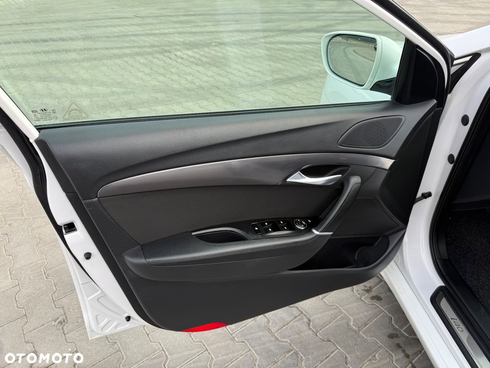 Hyundai i40 Kombi 1.7 CRDi Premium - 19