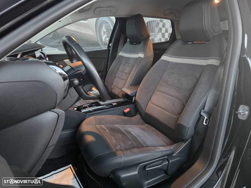 Citroën e-C4 Shine - 8