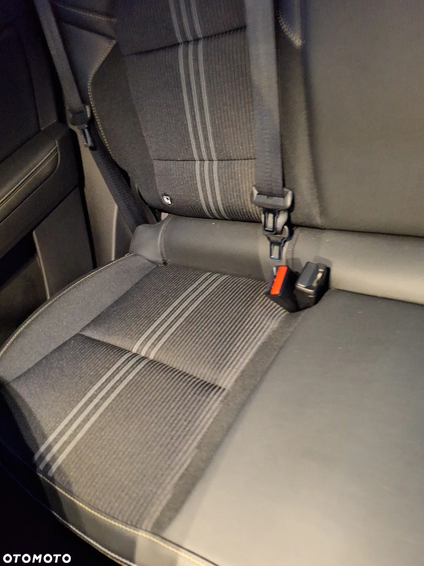 Renault Captur - 16