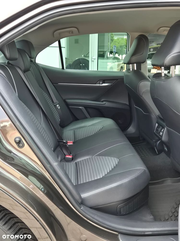 Toyota Camry 2.5 Hybrid Prestige CVT - 14