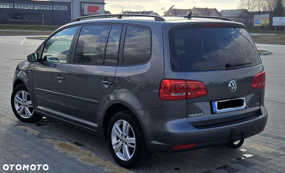 Volkswagen Touran 1.4 TSI MATCH - 2