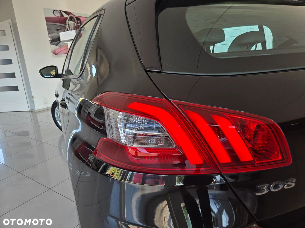 Peugeot 308 - 3
