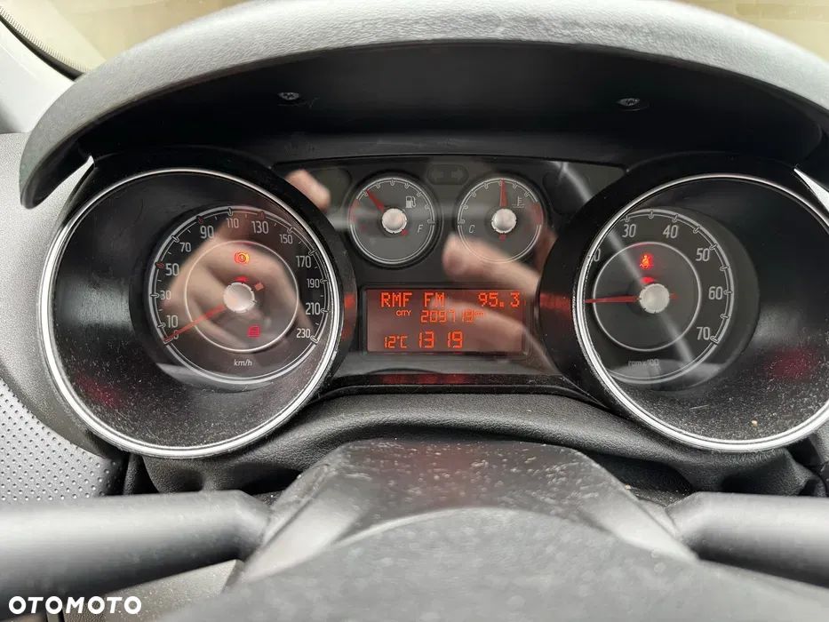 Fiat Punto 1.2 8V Classic - 6
