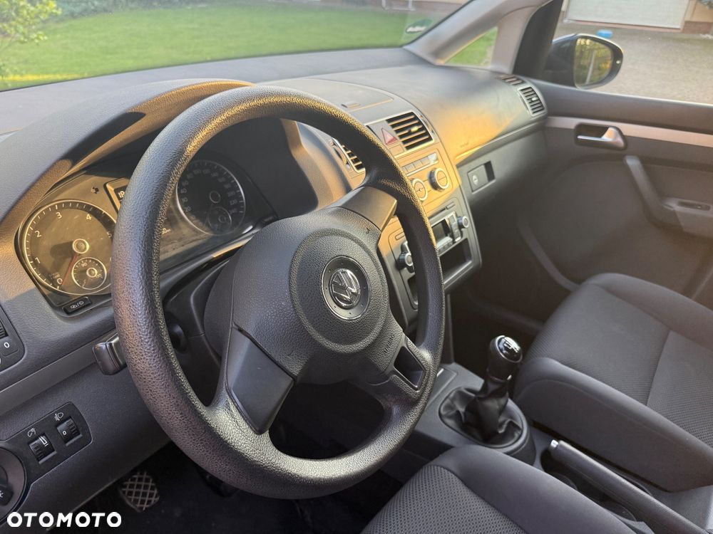 Volkswagen Touran 1.6 TDI DPF BlueMot Comfortline - 27