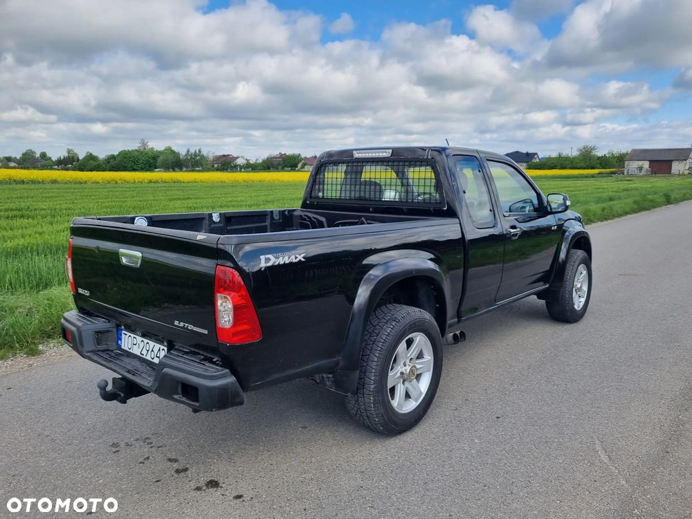 Isuzu D-Max 4x4 Space Cab Custom - 5