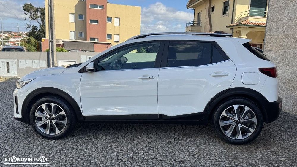 Kia Stonic 1.0 T-GDI Tech - 10