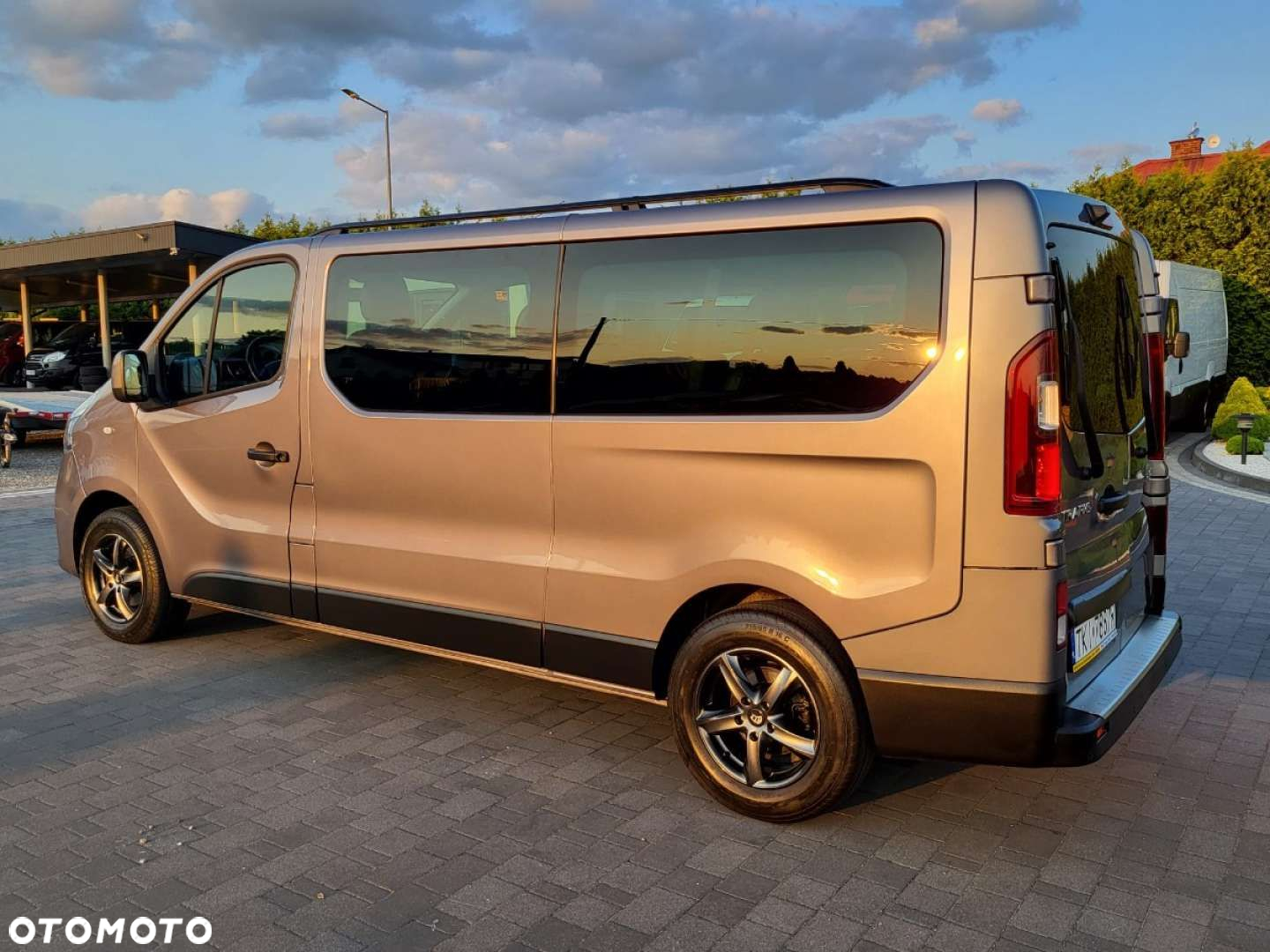 Renault Trafic - 2