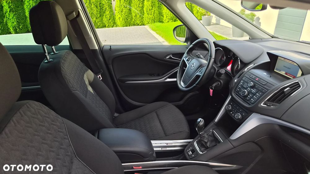Opel Zafira Tourer 1.4 Turbo Edition - 14