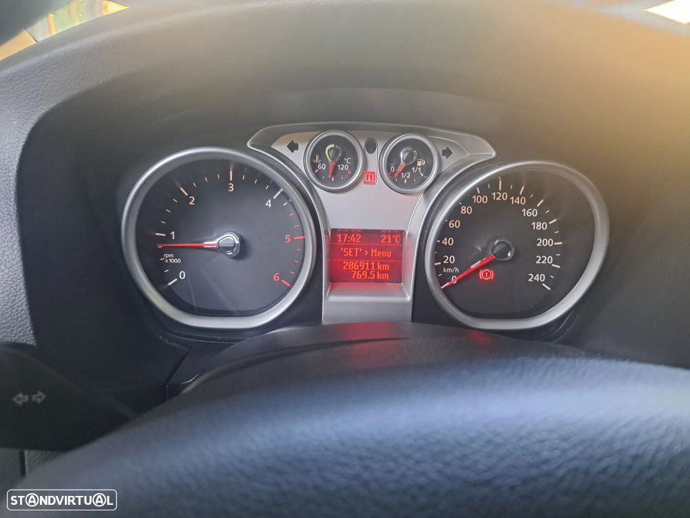 Ford Focus 1.6 TDCi Titanium - 11