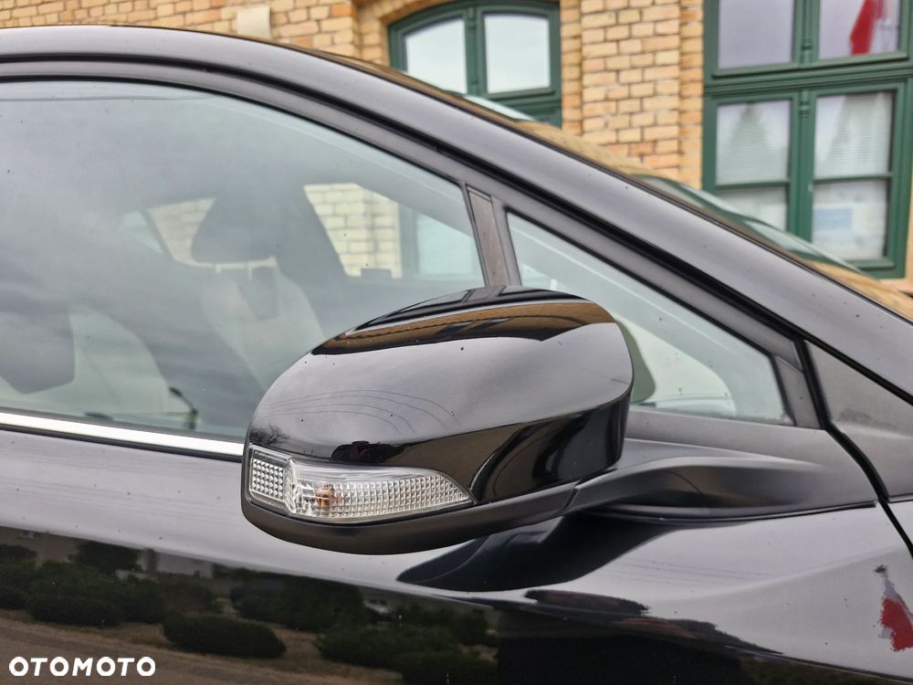 Toyota C-HR 2.0 Hybrid Executive - 16