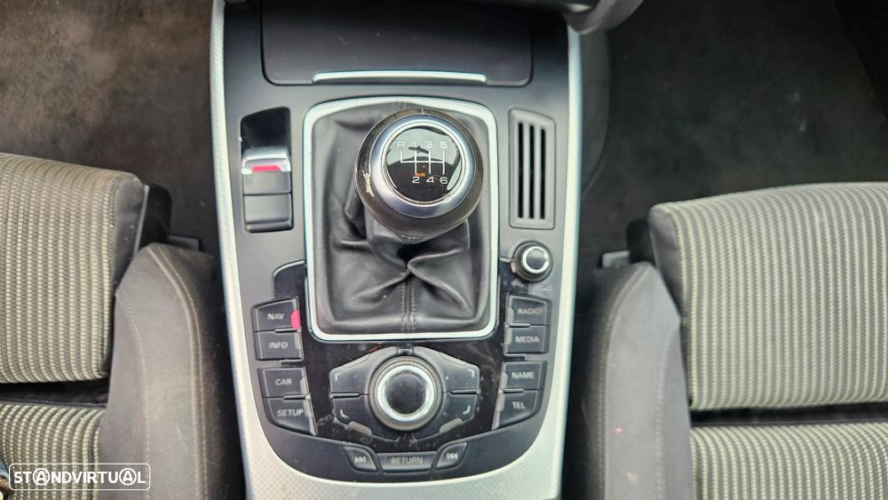 Audi A4 Avant 2.0 TDI DPF S line Sport Pack - 22