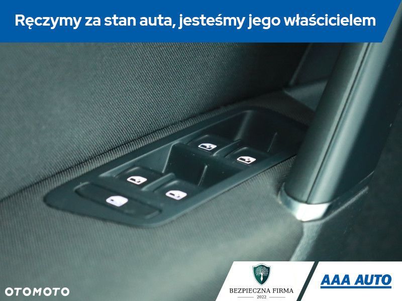 Volkswagen Golf Variant - 17