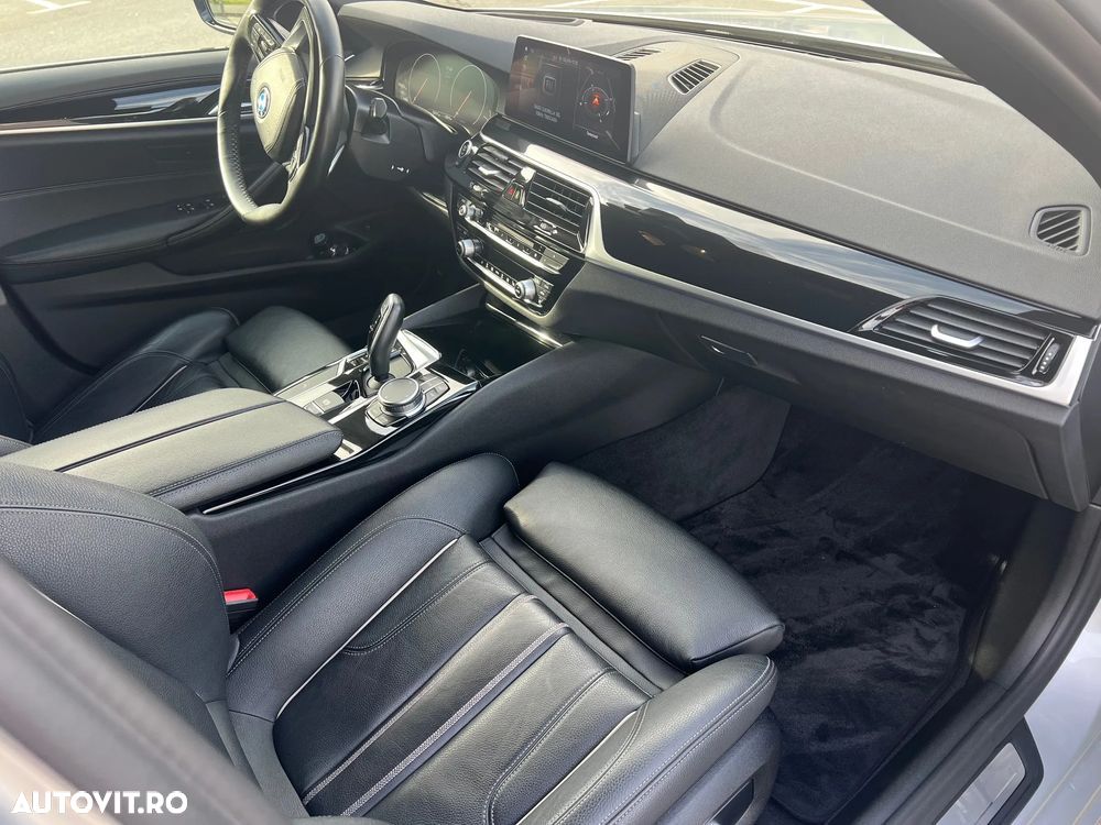 BMW Seria 5 520d Touring Aut. Sport Line - 16