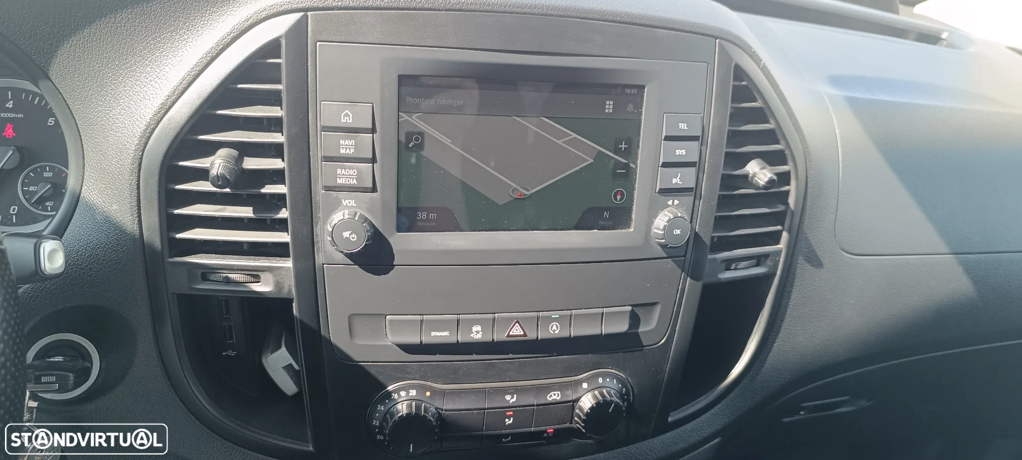 Mercedes-Benz Vito 116 CDi Automática - 15