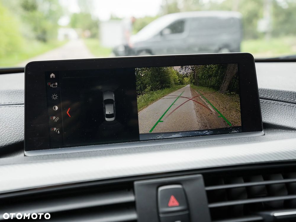BMW Seria 3 320d M Sport Shadow - 26
