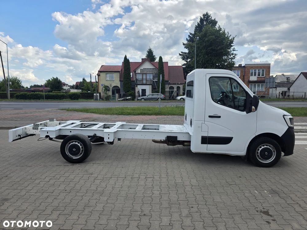 Renault Master - 3