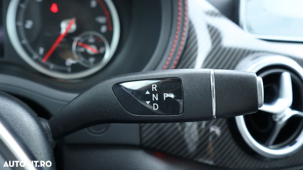 Mercedes-Benz B 200 d 4Matic 7G-DCT AMG Line - 18