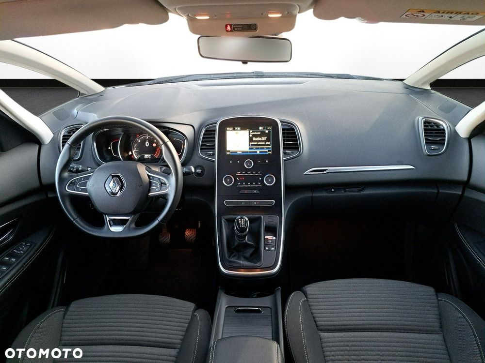 Renault Grand Scenic BLUE dCi 120 BUSINESS EDITION - 18