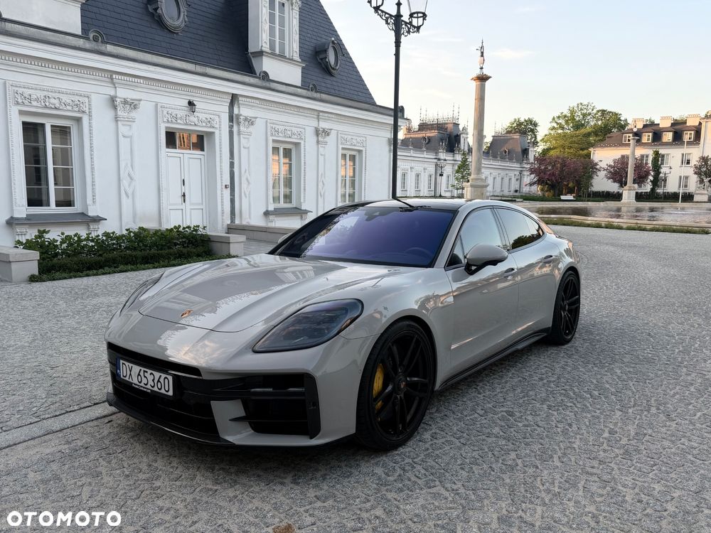 Porsche Panamera - 25